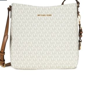 SOLD***Michael Kors Jet Set Messenger Bag